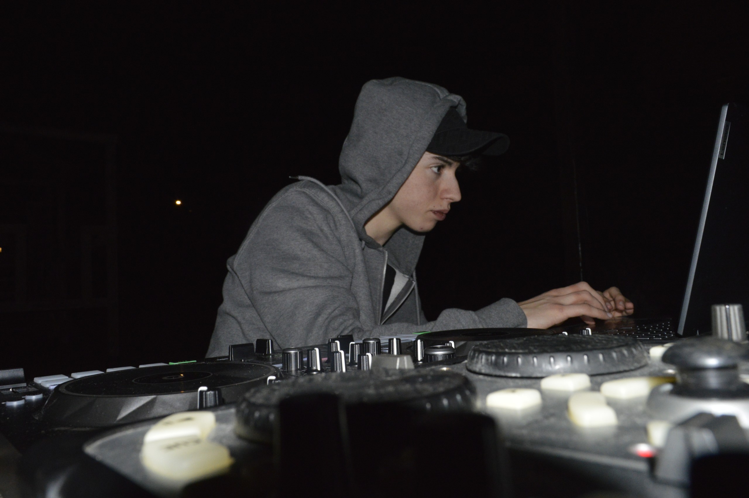 DJ Geliux 4