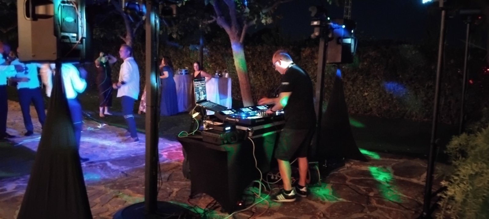 Toni vapin dj