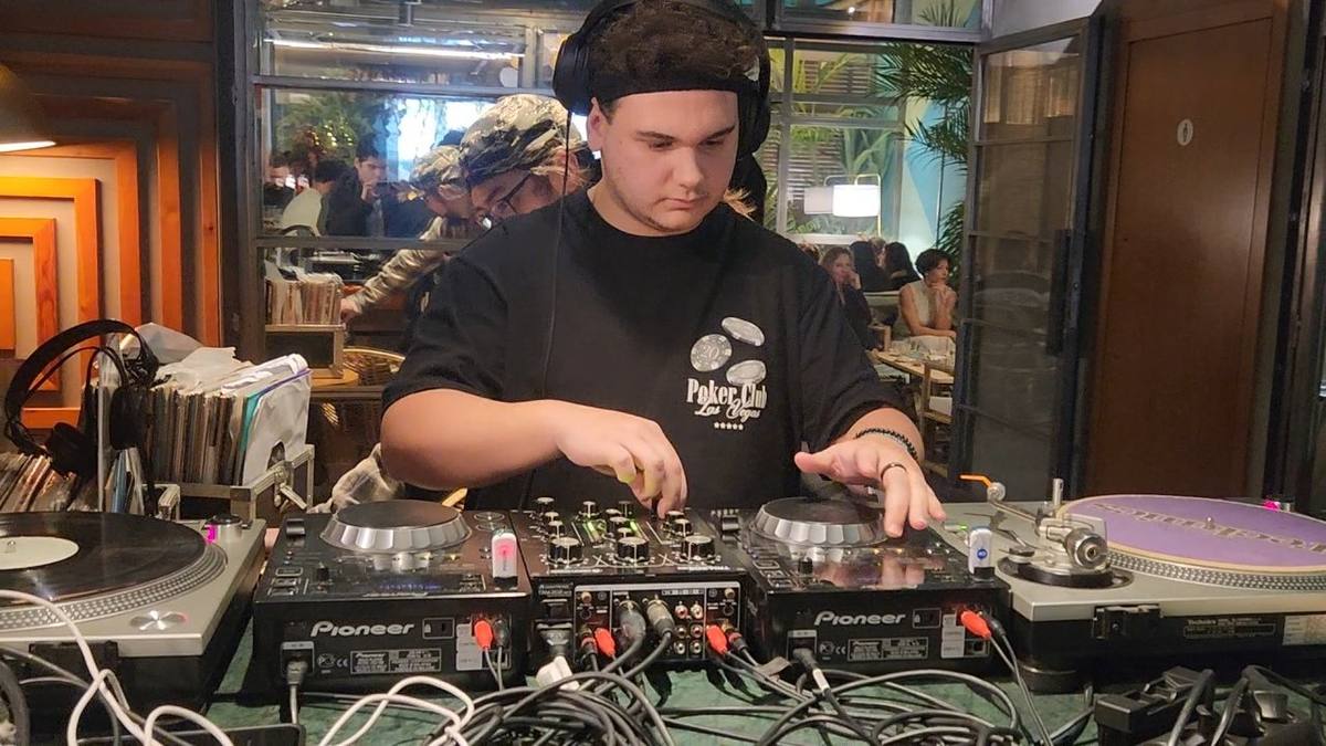 Dj MONSTER